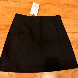 Zara black mini skirt